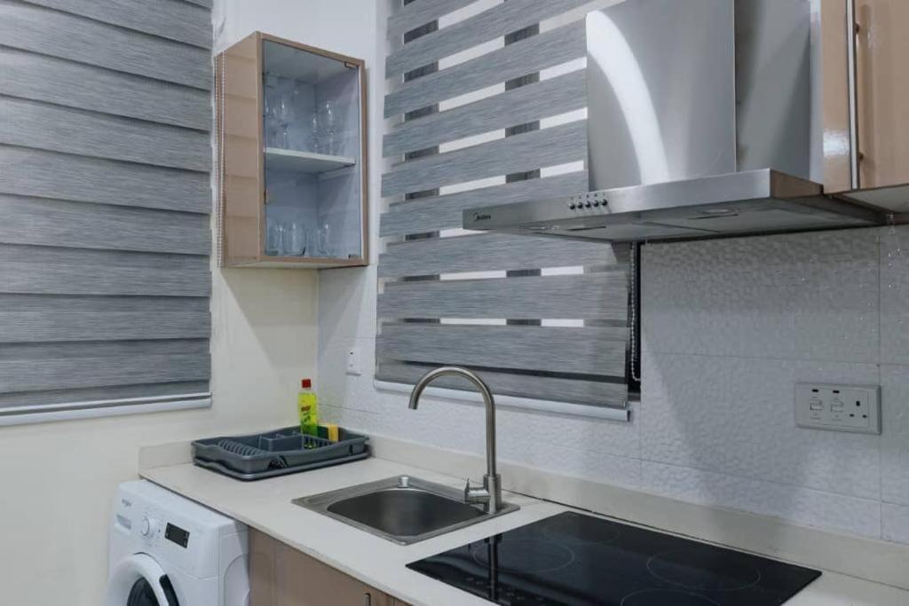 1 Bedroom Apartment For Rent Accra Esterno foto